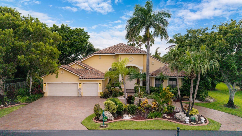 Photo of 2191 SW 131st Terrace, Davie, FL 33325 (MLS # B26070856)