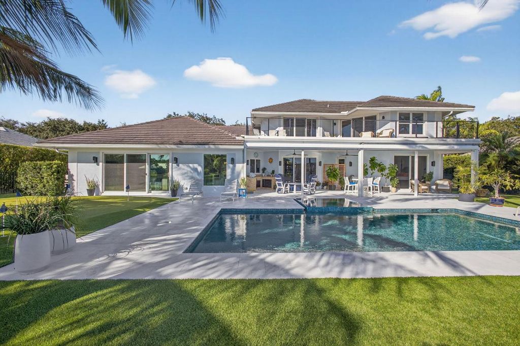 Photo of 18145 SE Heritage Drive, Tequesta, FL 33469 (MLS # R11151651)