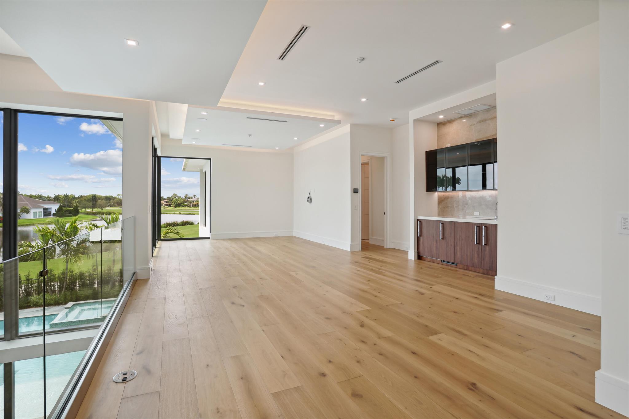 ST ANDREWS COUNTRY CLUB 5 - Residential