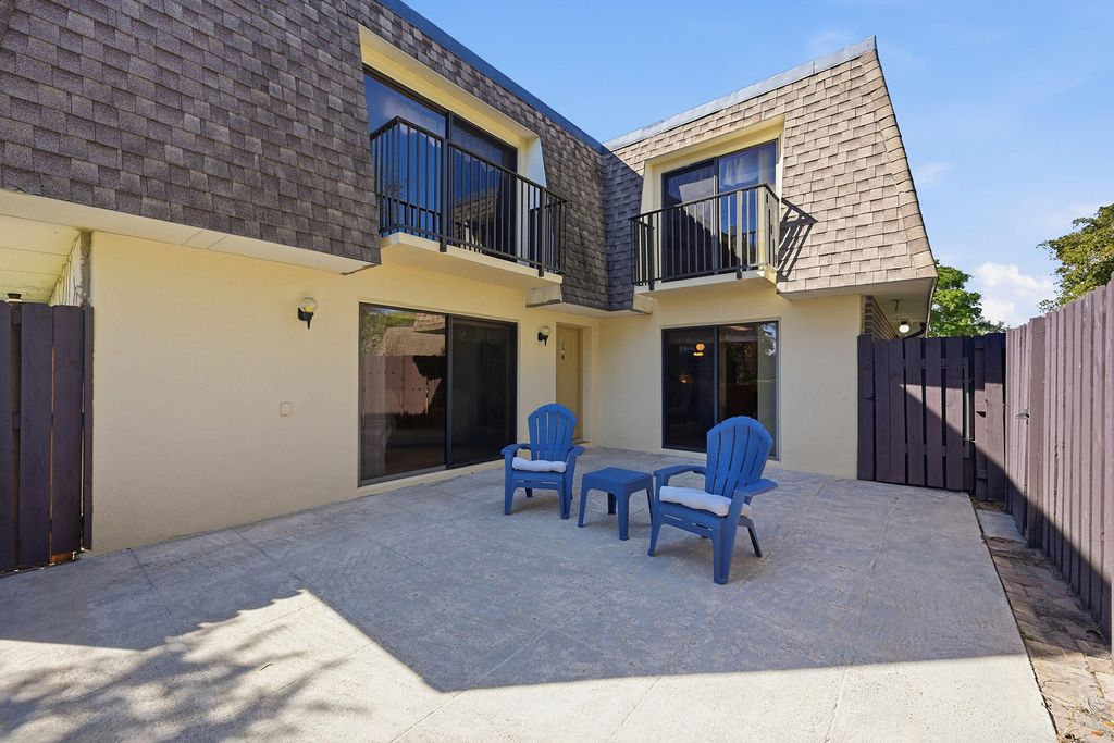 Photo of 2913 SW 22nd Circle #36a, Delray Beach, FL 33445 (MLS # R11160132)