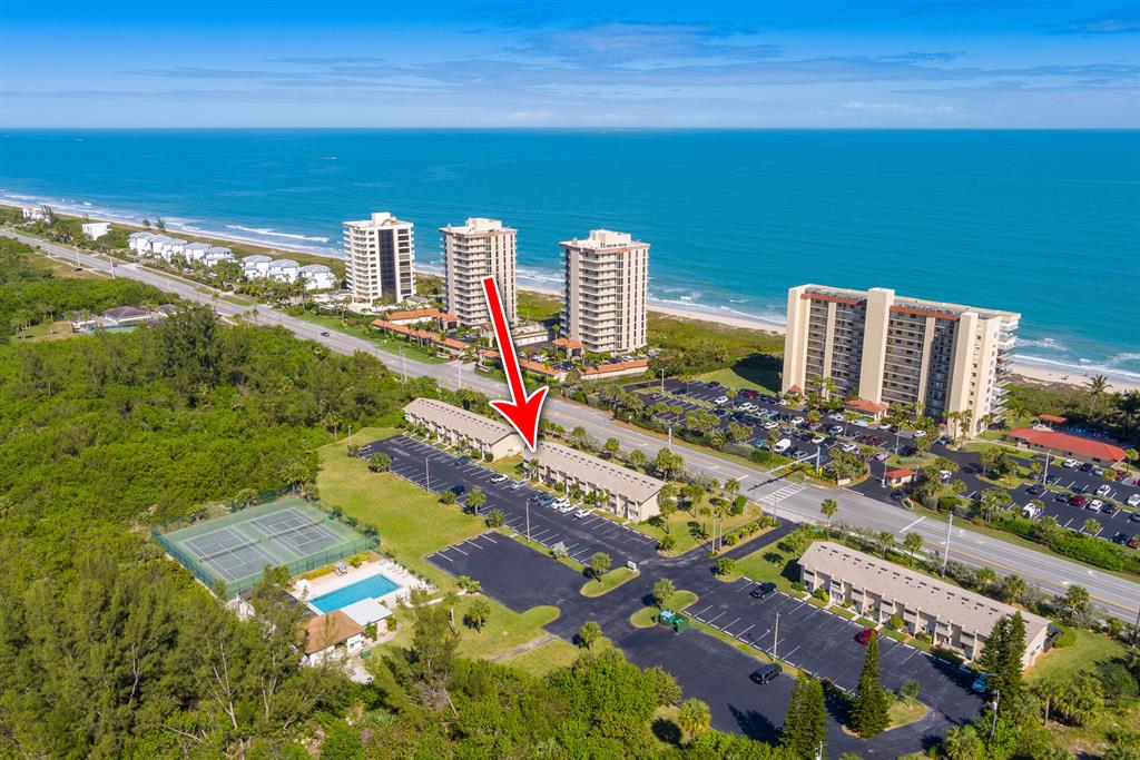 OCEAN HARBOUR VILLAS CONDOMINIUM - Residential