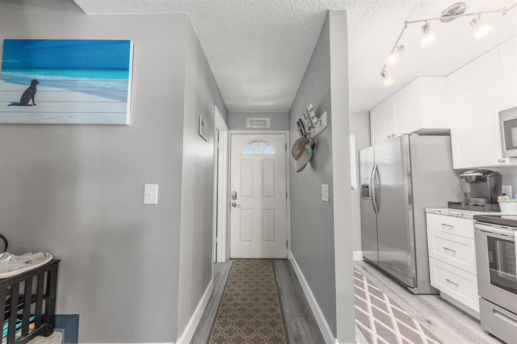 OCEAN HARBOUR VILLAS CONDOMINIUM - Residential