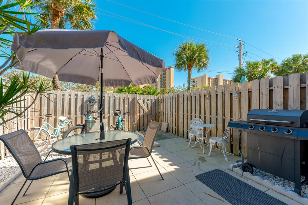 OCEAN HARBOUR VILLAS CONDOMINIUM - Residential