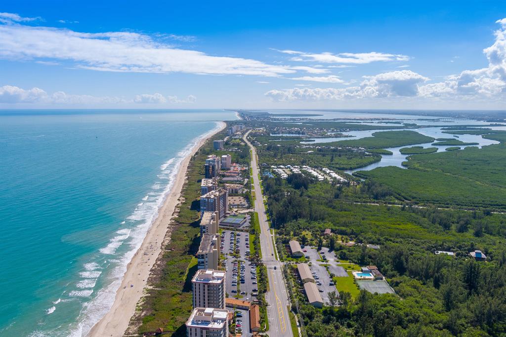 OCEAN HARBOUR VILLAS CONDOMINIUM - Residential