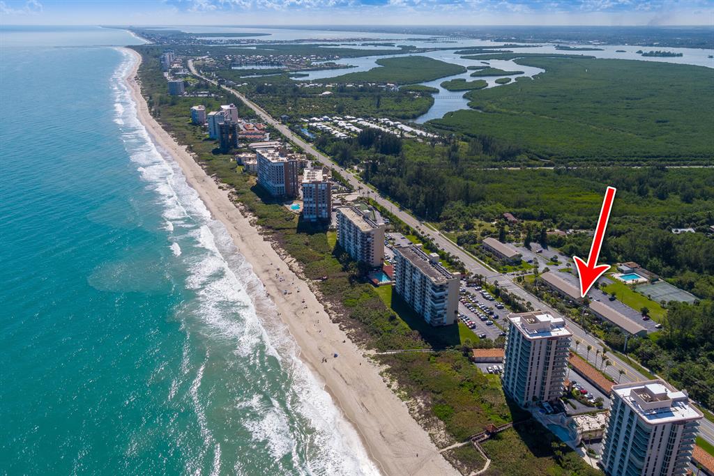 OCEAN HARBOUR VILLAS CONDOMINIUM - Residential