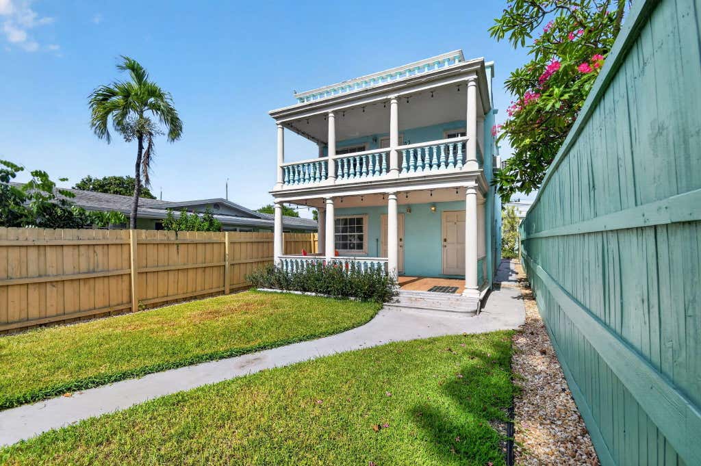 Photo of 508 N K Street #1, Lake Worth Beach, FL 33460 (MLS # B26043597)