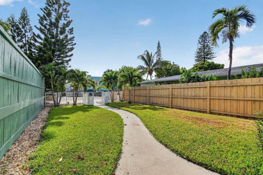 Photo of 508 N K Street #1, Lake Worth Beach, FL 33460 (MLS # B26043597)