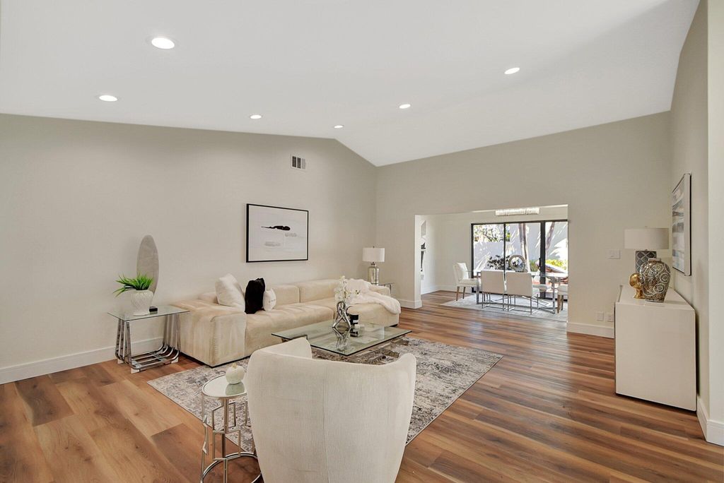 Photo of 21440 Campo Allegro Drive, Boca Raton, FL 33433 (MLS # B26021971)