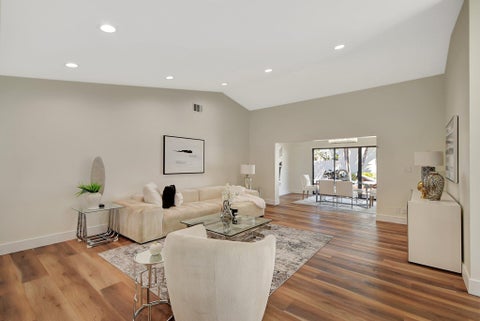 Photo of 21440 Campo Allegro Drive, Boca Raton, FL 33433 (MLS # B26021971)