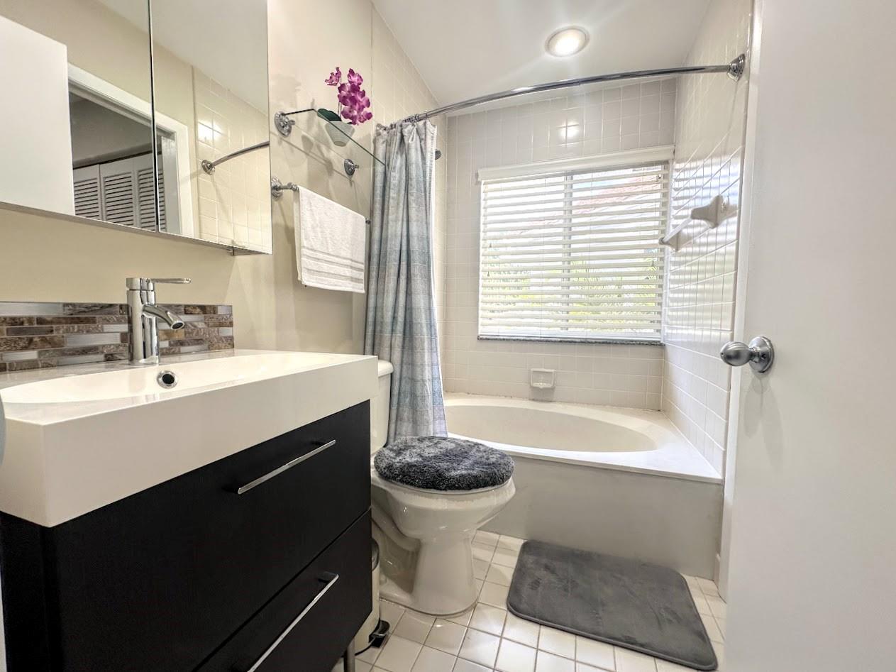 Parc Court Condo - Residential