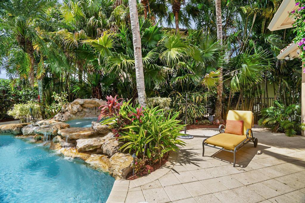 OAKS AT BOCA RATON 7 - Residential