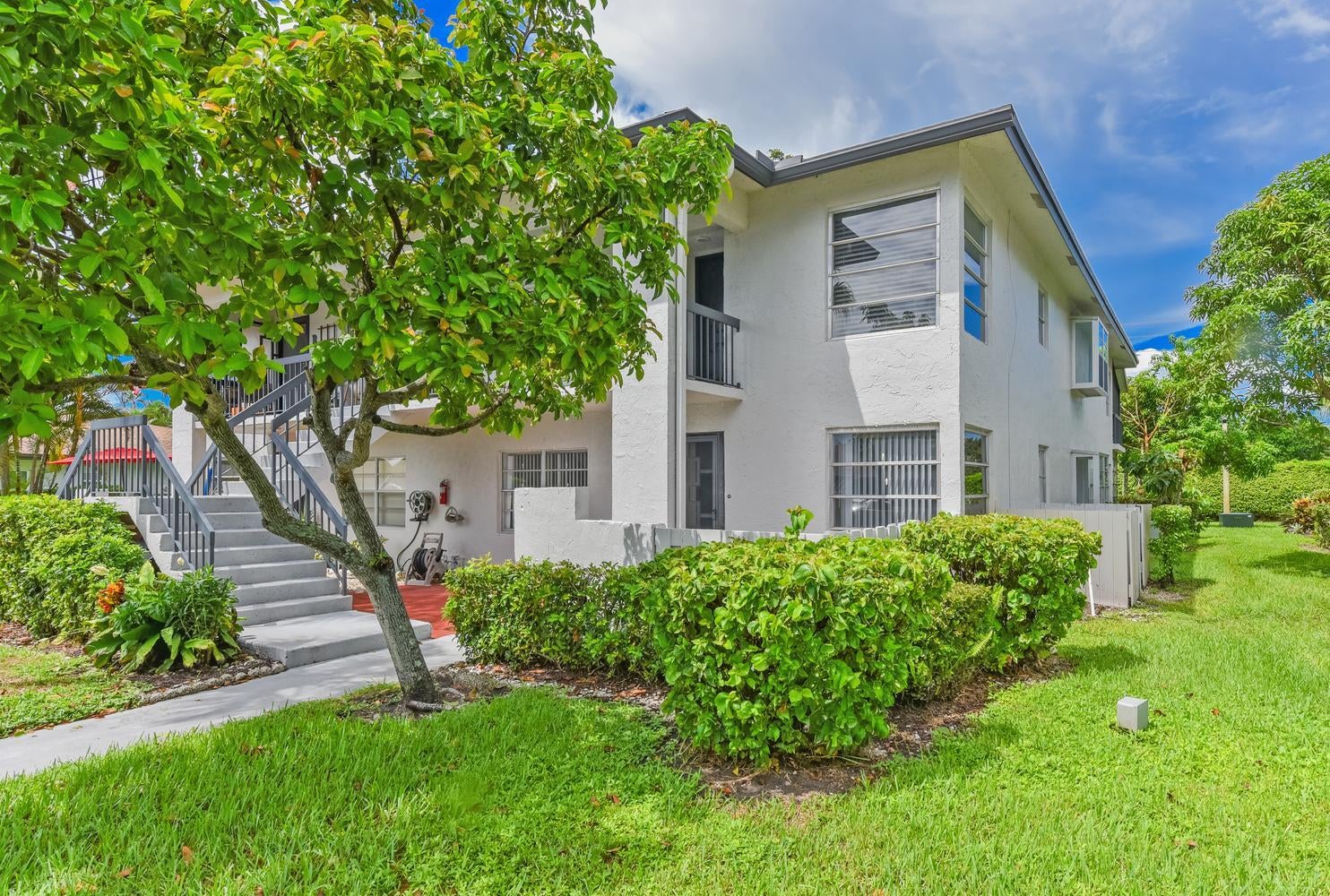 5759 Phoenix Palm Court C