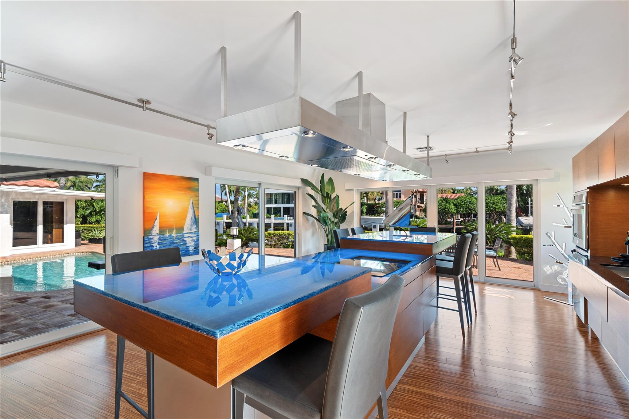 LAGUNA ISLE 40-1 B - Residential