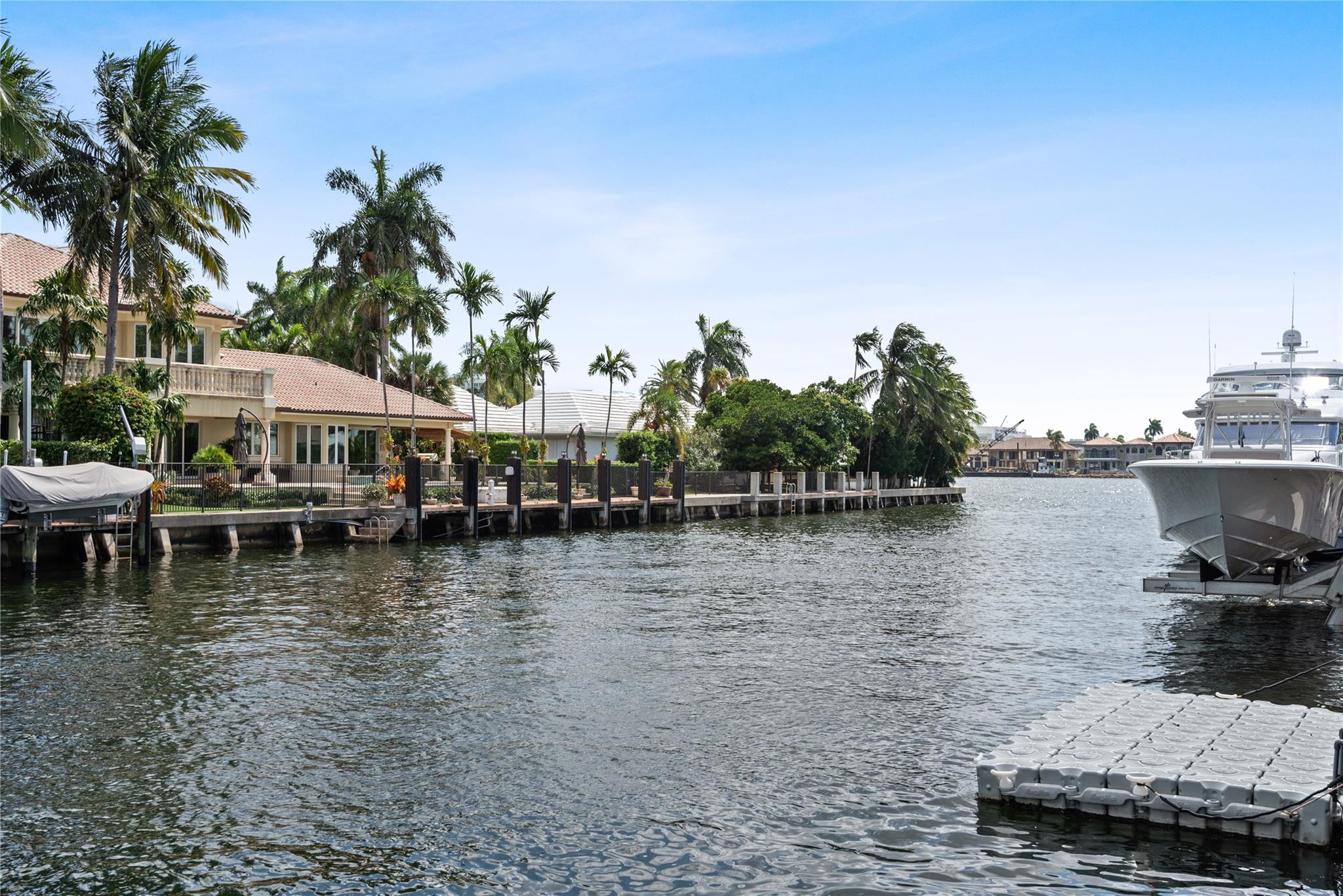 LAGUNA ISLE 40-1 B - Residential