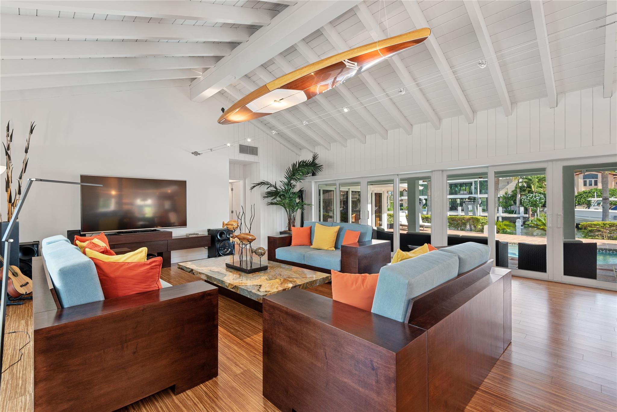 LAGUNA ISLE 40-1 B - Residential