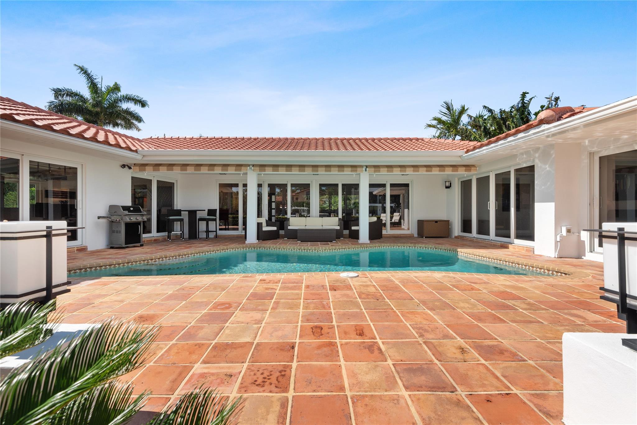 LAGUNA ISLE 40-1 B - Residential