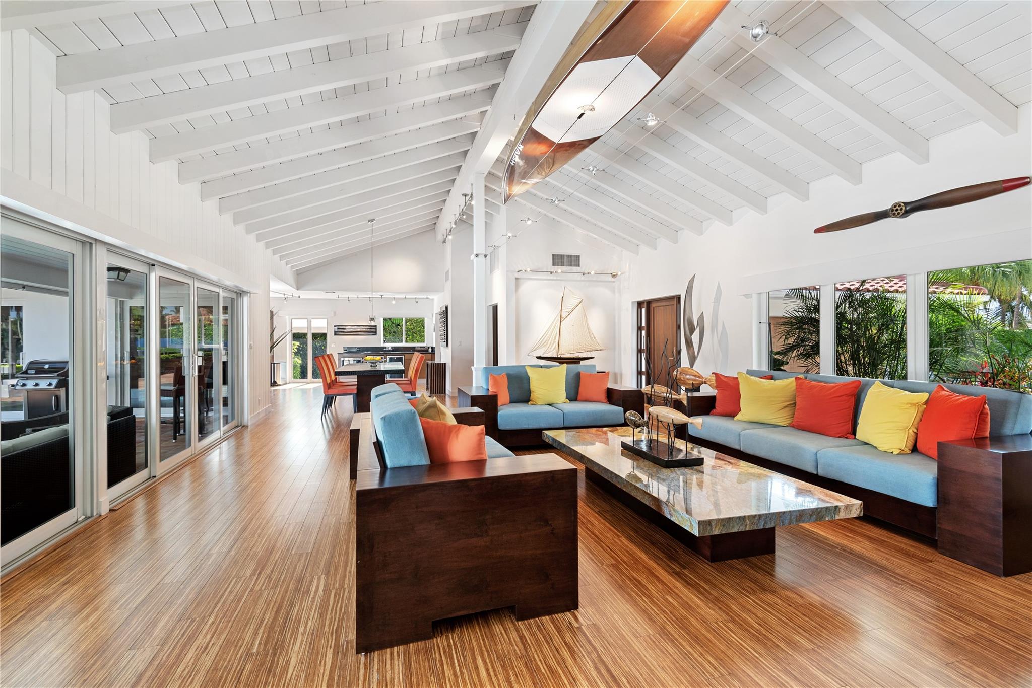 LAGUNA ISLE 40-1 B - Residential