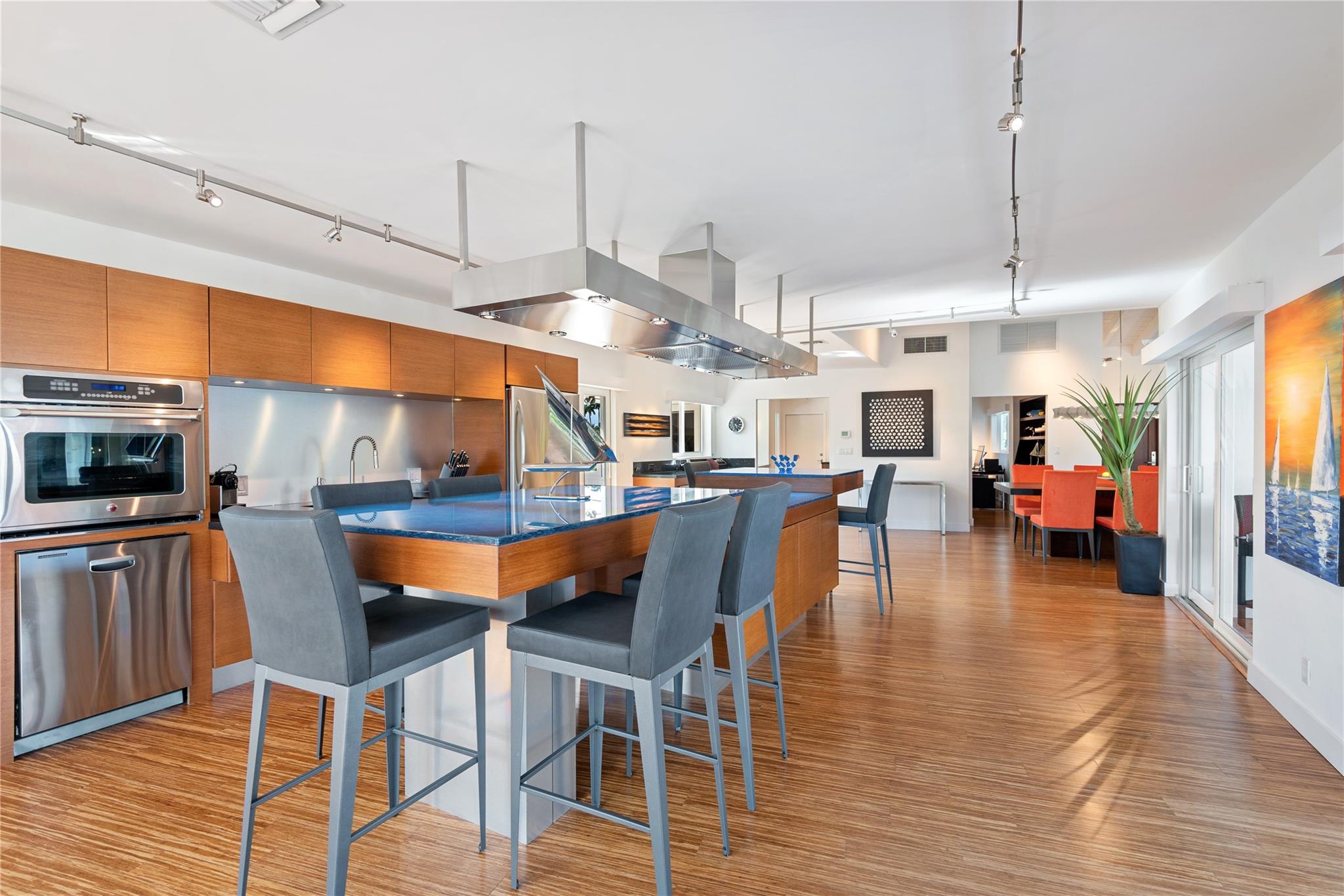 LAGUNA ISLE 40-1 B - Residential