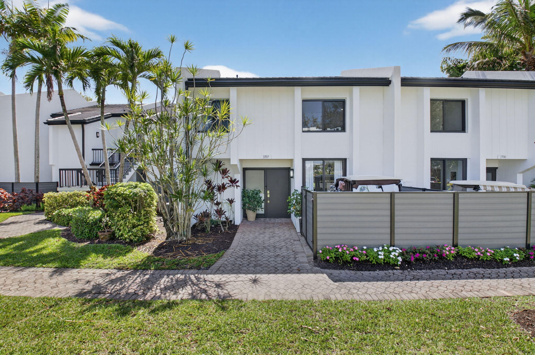 PINE LAKE CONDO - Residential