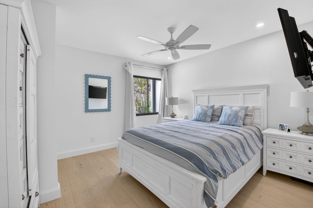 Photo of 3707 Bridgewood Drive, Boca Raton, FL 33434 (MLS # B26003490)