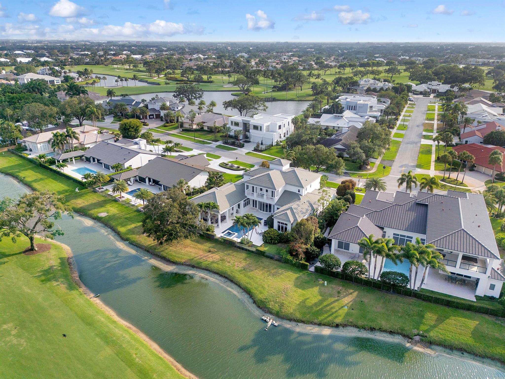 Delaire Country Club - Residential