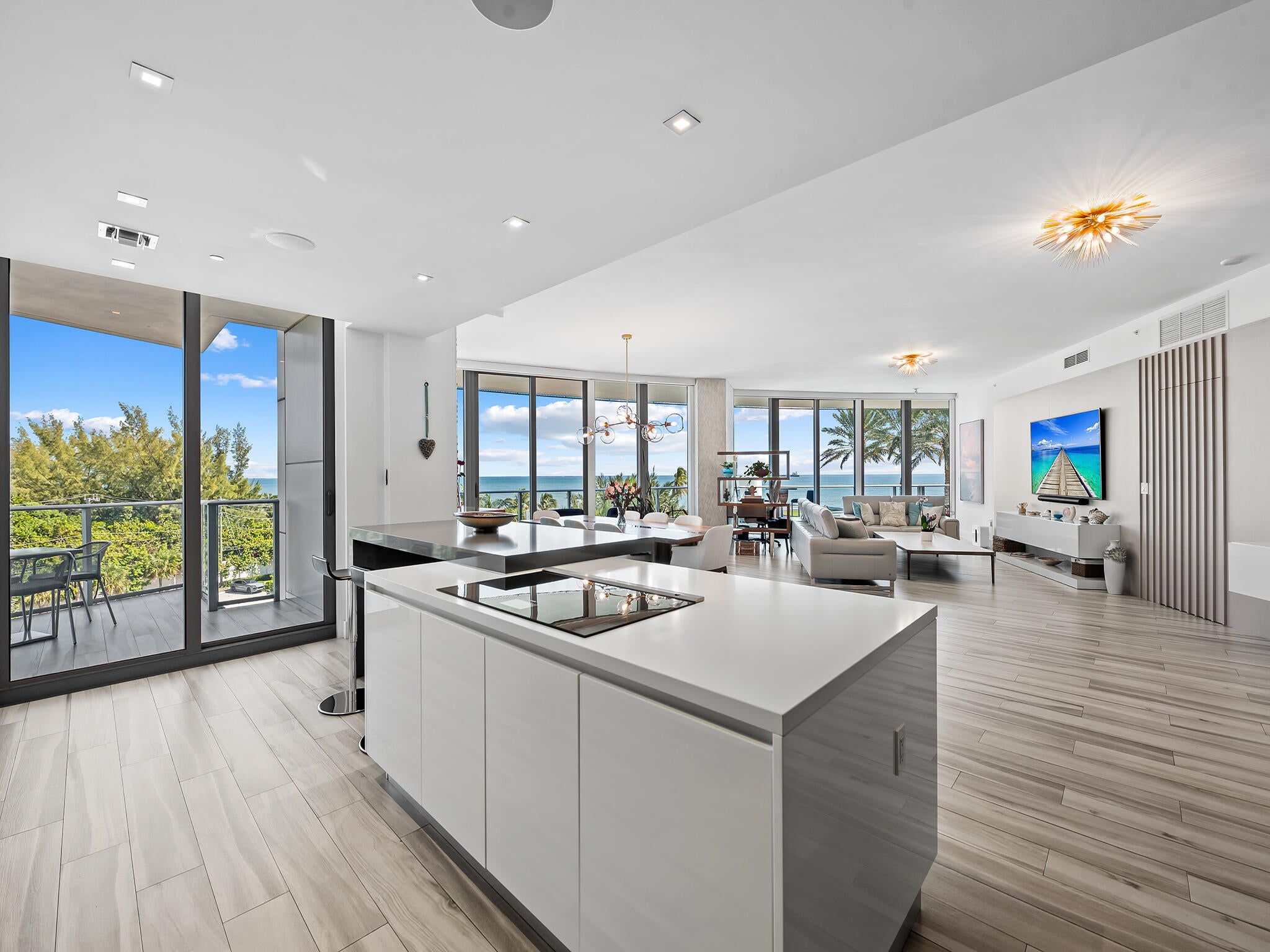 701 N FORT LAUDERDALE BEACH Boulevard 402