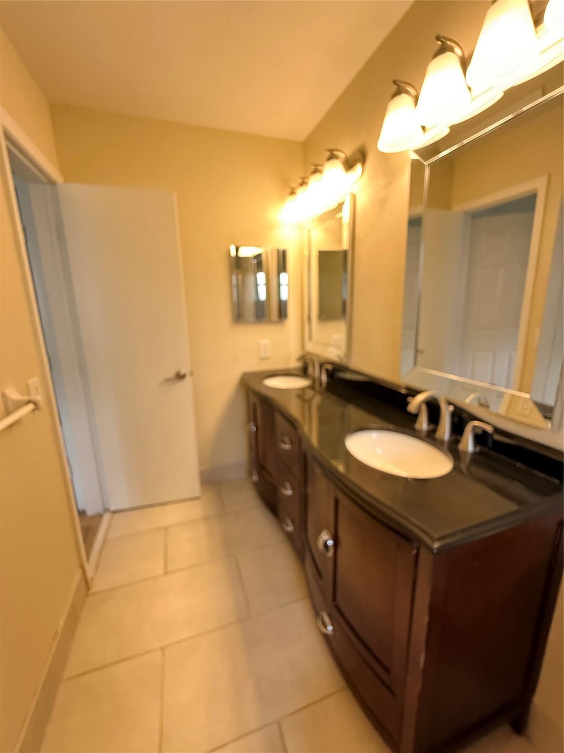 Coral Spgs Country Club W - Residential Lease