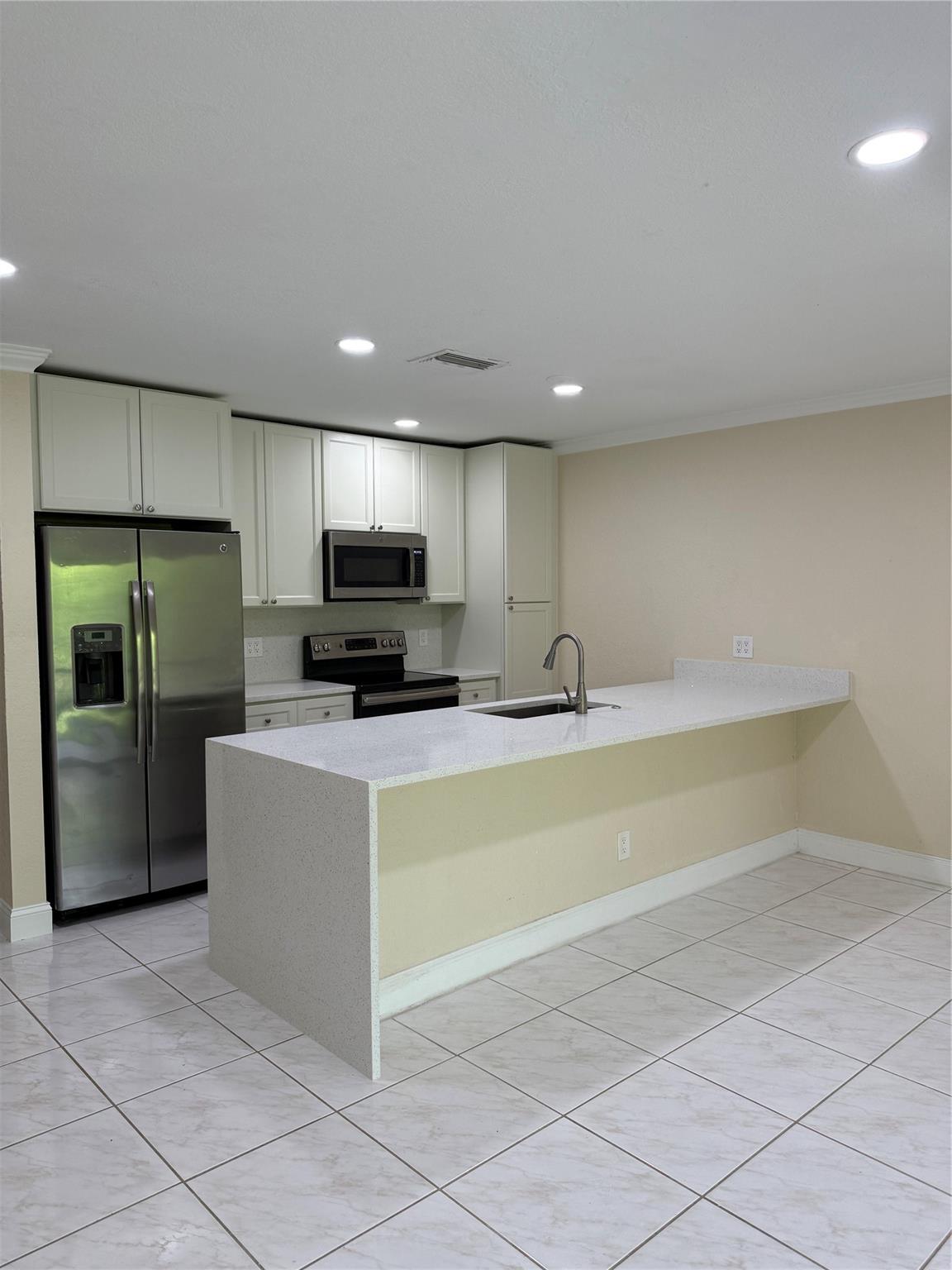 Coral Spgs Country Club W - Residential Lease