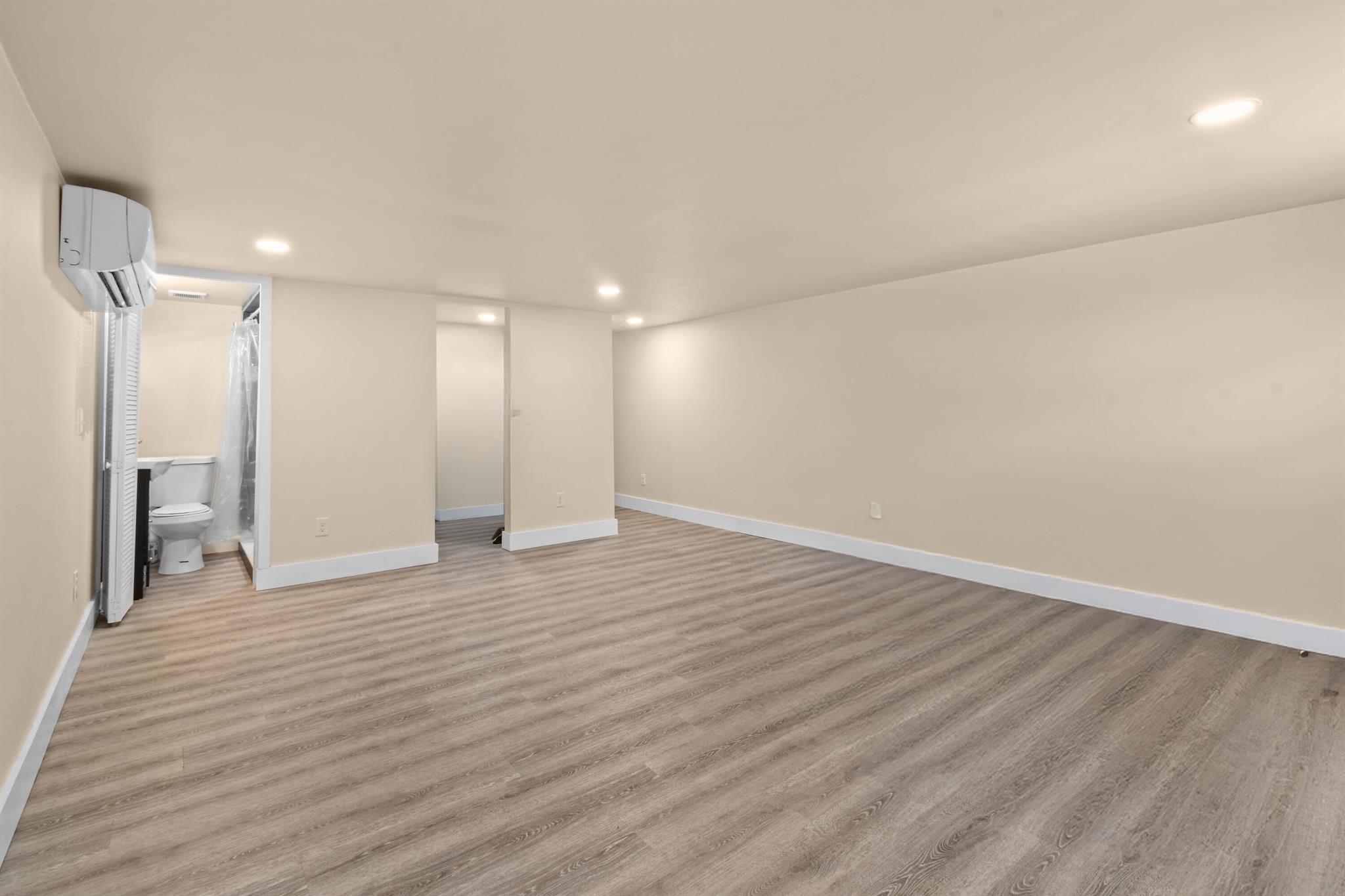 METES AND BOUNDS - Residential