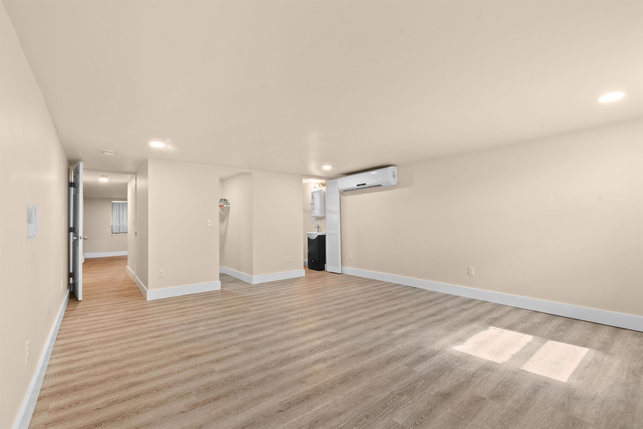 METES AND BOUNDS - Residential