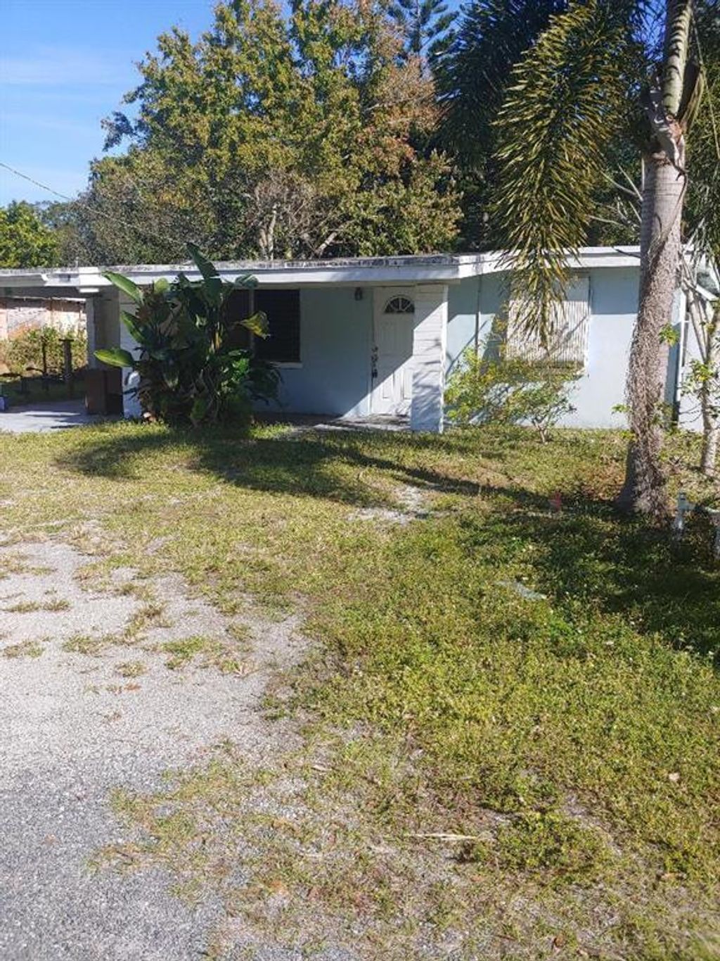 Photo of 5016 Star Avenue, Fort Pierce, FL 34982 (MLS # R10762919)