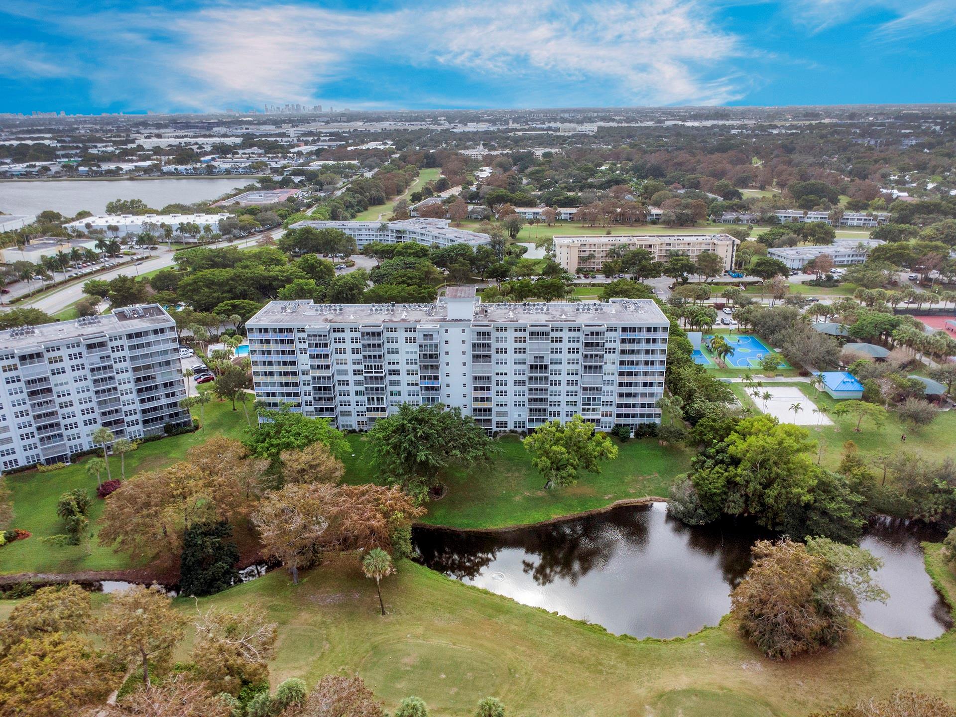 Palm Aire Country Club - Residential