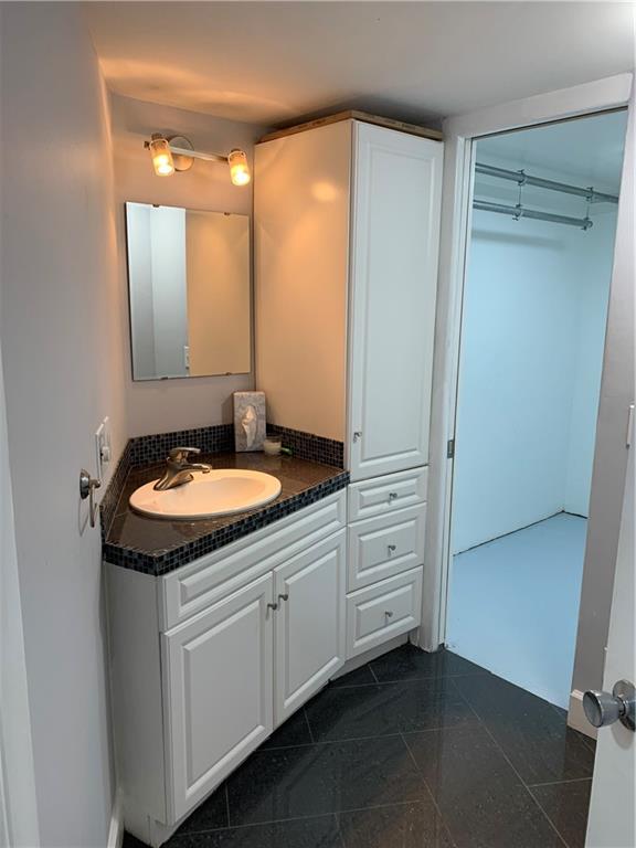 River Reach Condominiums - Residential