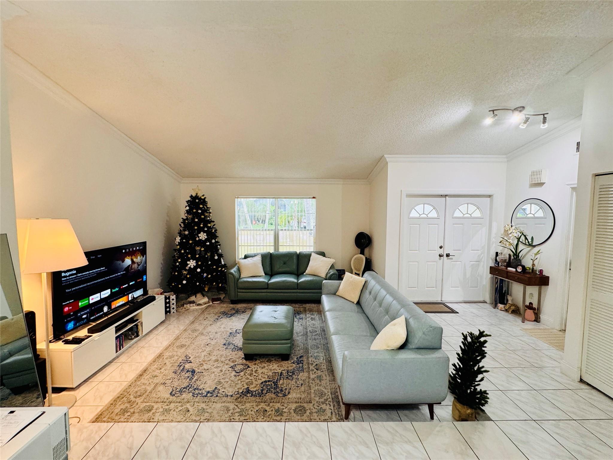 Springtree Lakes 79-12 B - Residential