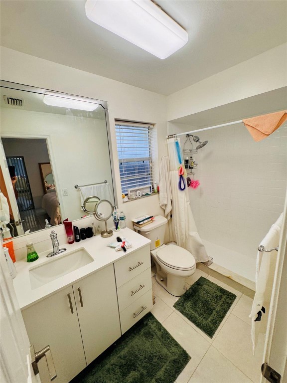 Springtree Lakes 79-12 B - Residential