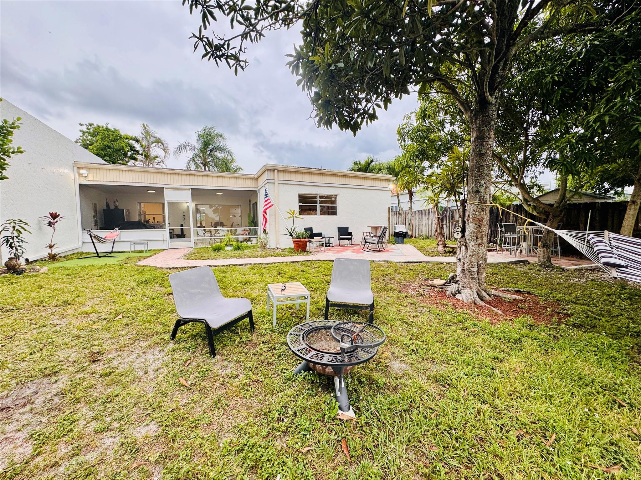 Springtree Lakes 79-12 B - Residential