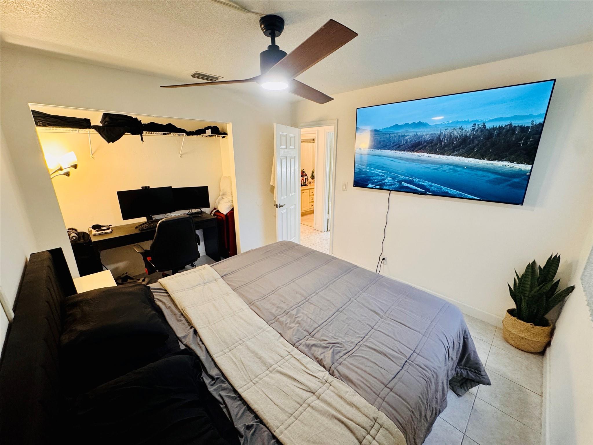 Springtree Lakes 79-12 B - Residential