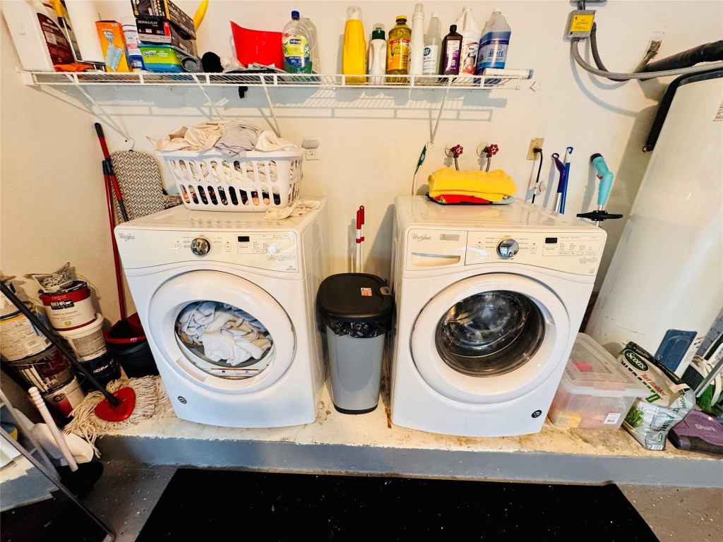 Springtree Lakes 79-12 B - Residential