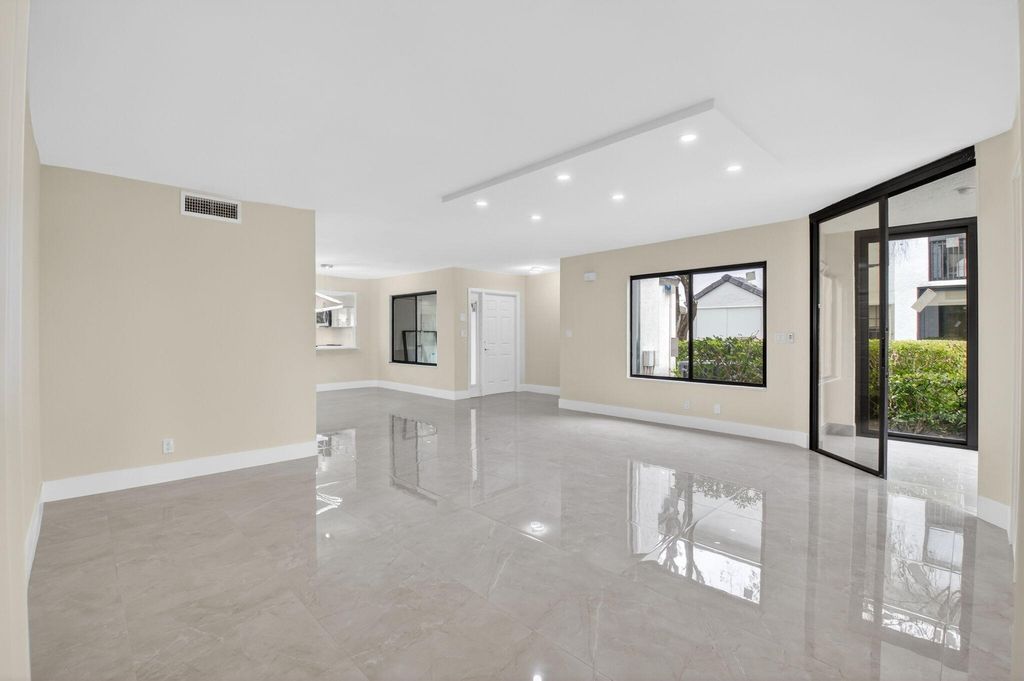 Photo of 15350 Strathearn Drive #12501, Delray Beach, FL 33446 (MLS # R11167686)