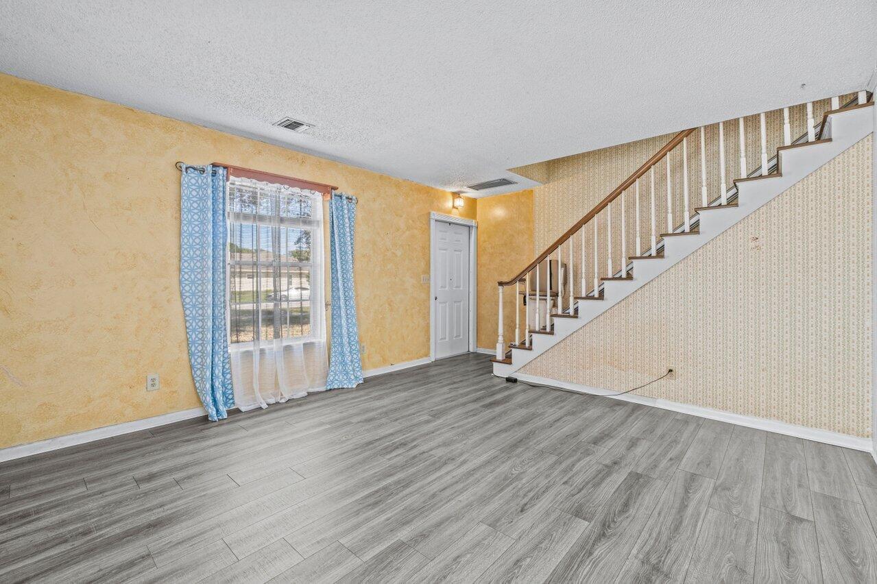 PORT ST LUCIE-SECTION 25 - Residential