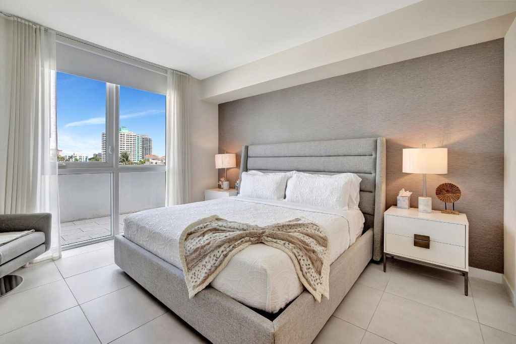 Photo of 401 N Birch Road #413, Fort Lauderdale, FL 33304 (MLS # F10530136)