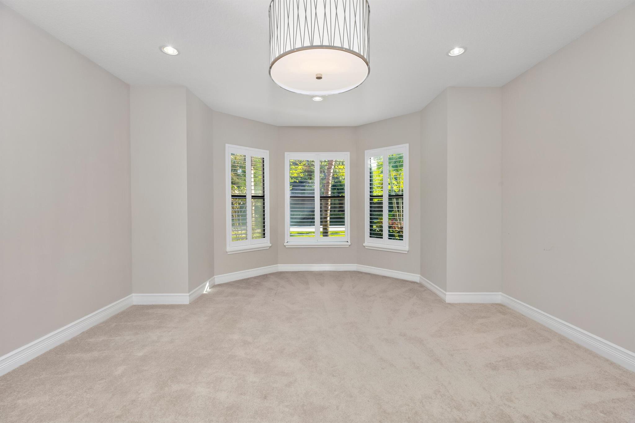 Seven Bridges - Residential