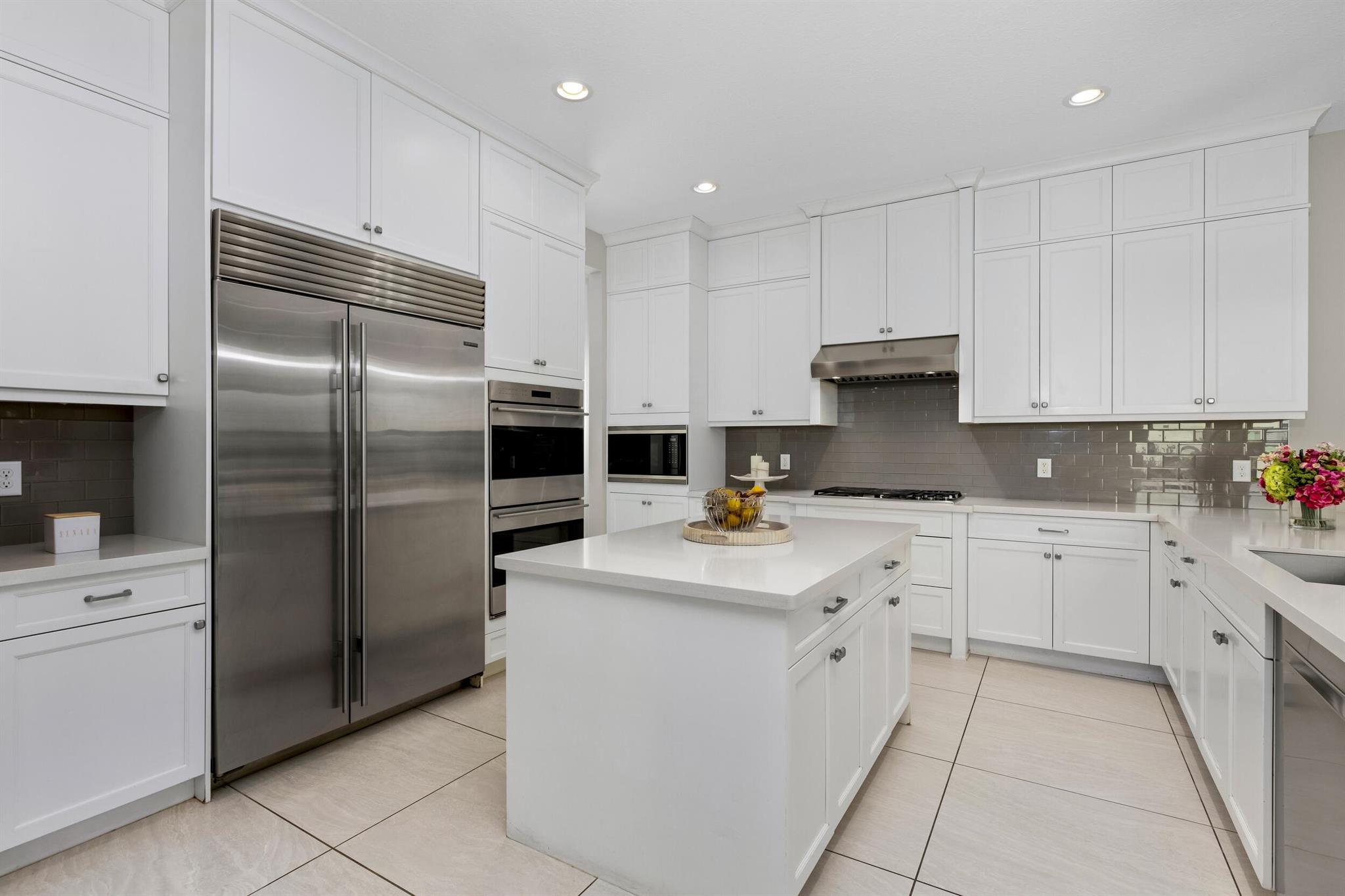 Seven Bridges - Residential