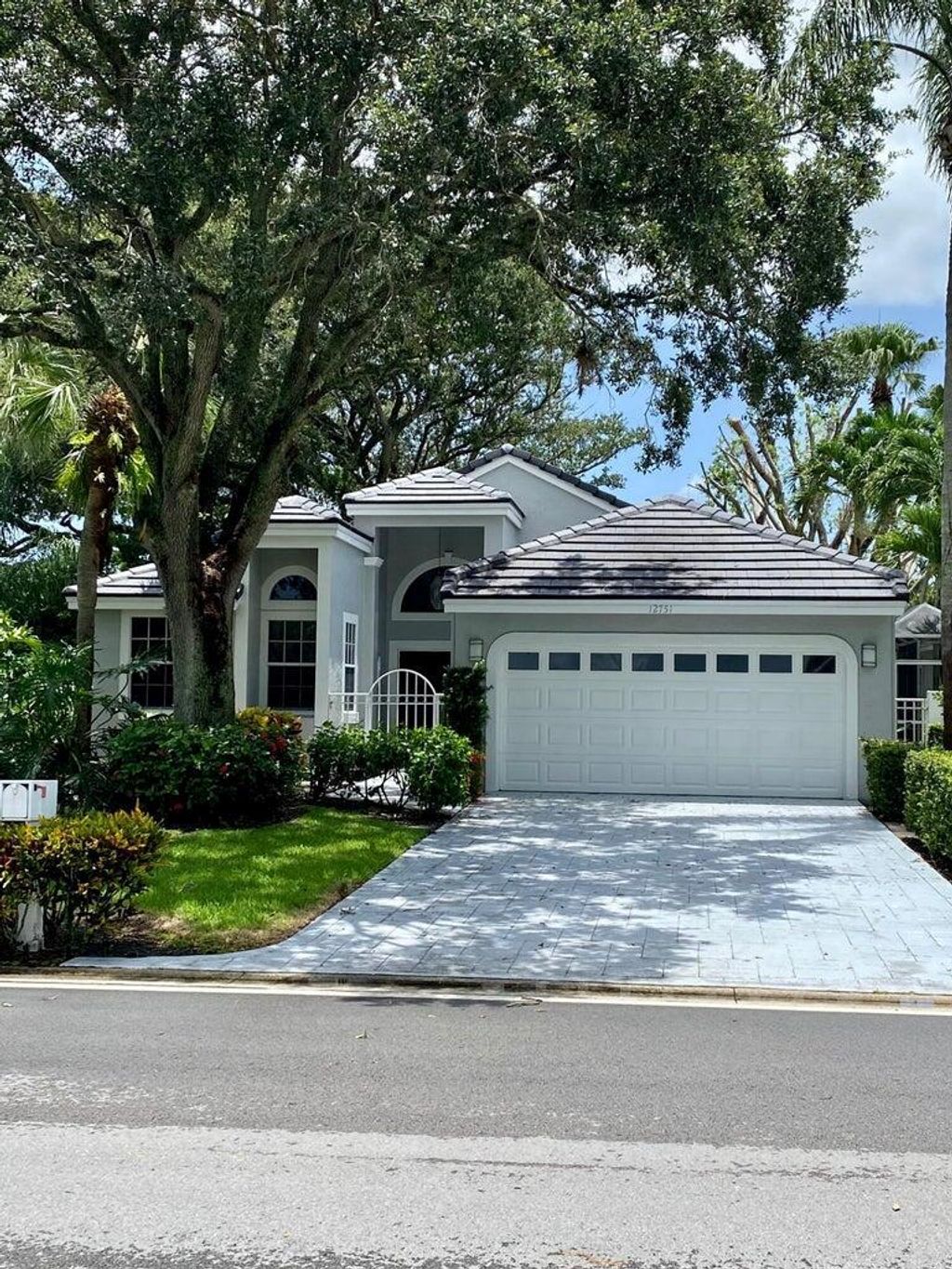 Photo of 12751 Touchstone Place, Palm Beach Gardens, FL 33418 (MLS # R11136598)