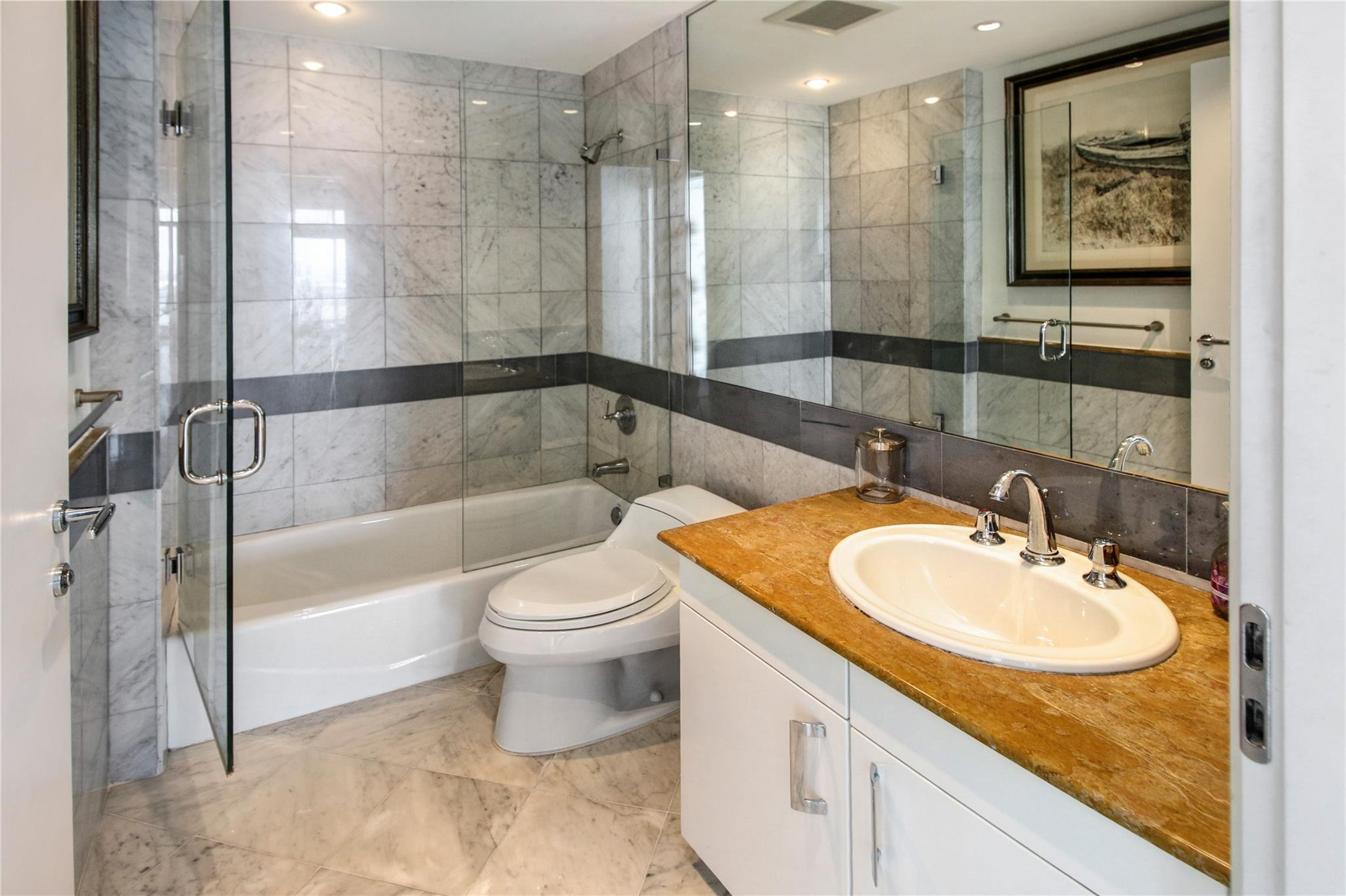 The Bentley Bay - Residential Lease