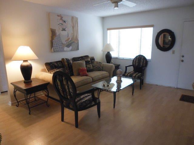 LAS VERDES DOGWOOD CONDO - Residential