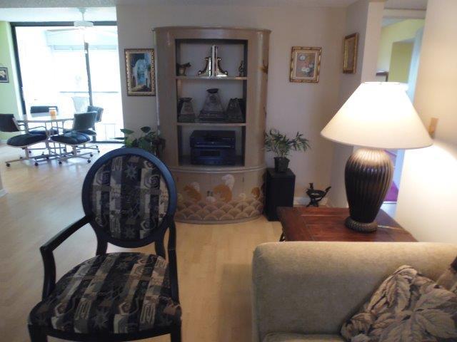 LAS VERDES DOGWOOD CONDO - Residential