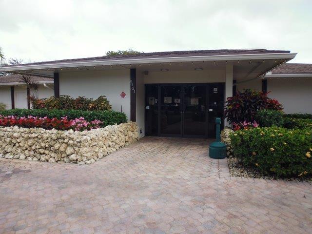 LAS VERDES DOGWOOD CONDO - Residential