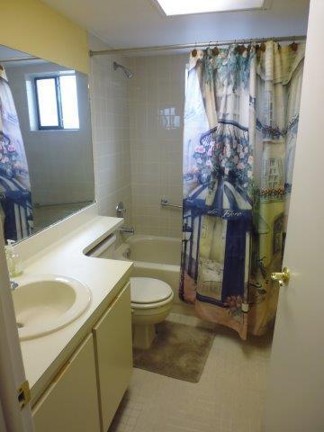 LAS VERDES DOGWOOD CONDO - Residential