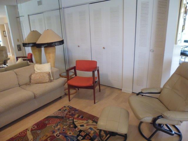 LAS VERDES DOGWOOD CONDO - Residential